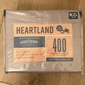 Heartland Sheet Set. King Size. New